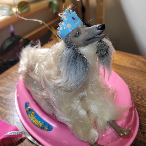 Vintage Mattel 1979 Beauty Barbie doll's dog - Picture 2 of 13